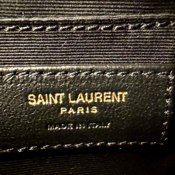 Yves Saint Laurent Lou Lou Crema Soft Quilted Camera Bag - Picture 8 of 11